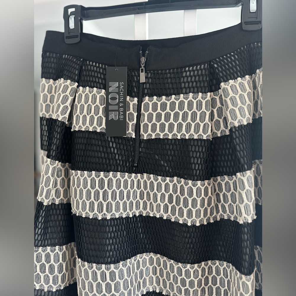 Anthropologie Sachin And Babi Mesh Striped Maxi Skirt - Picture 5 of 6
